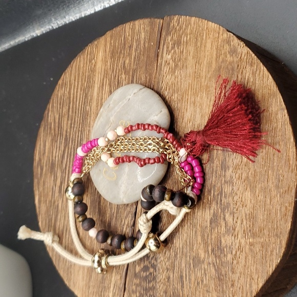 Jamboree tassel vintage‎ bracelet B3130 - Picture 1 of 3